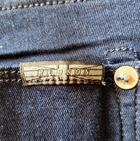 ๐50% OFF๐๐NWTโผ๏ธ Hudson brand "Blake" Slim Straight Jeans - Picture 9 of 11